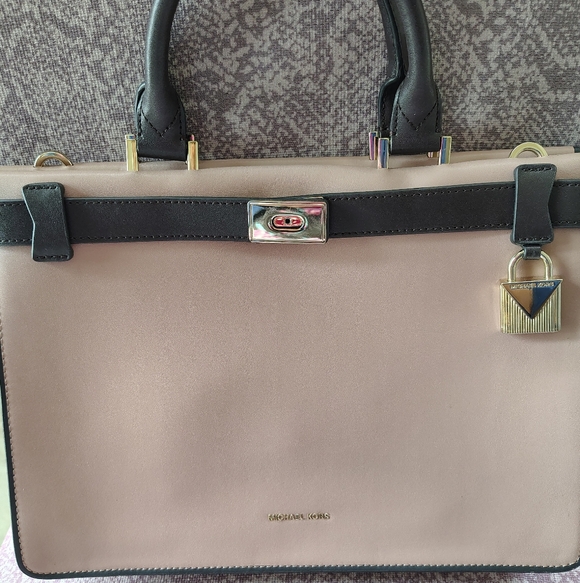 Michael Kors Gramercy Satchel - Picture 3 of 3